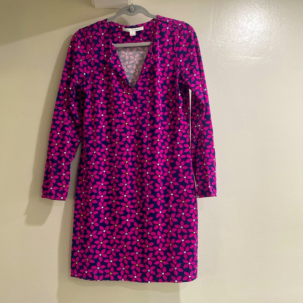 Diane Von Furstenburg Pink and blue floral pattern shift dress
